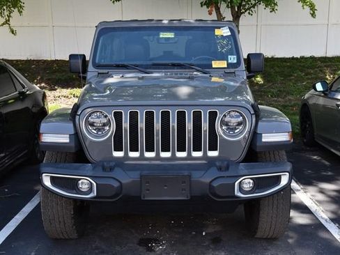 Used 2022 Jeep Wrangler Unlimited Sahara w/ LED Lighting Group AWD/4WD image 3