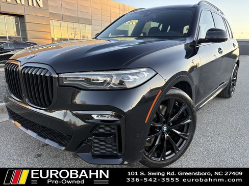 Used 2021 BMW X7 xDrive40i w/ M Sport Package image 1