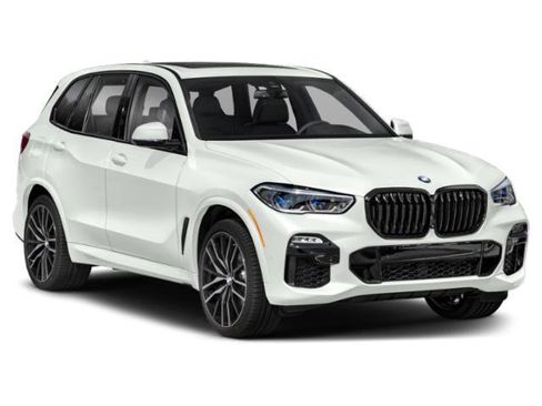 Used 2021 BMW X5 M50i AWD/4WD image 9