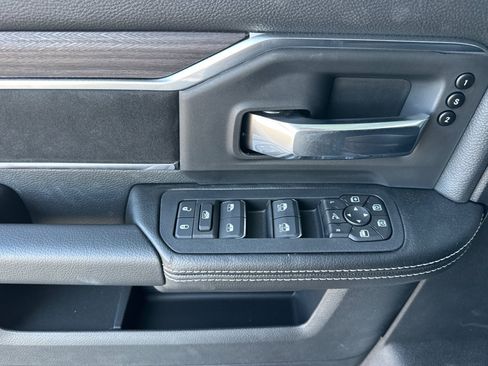 New 2026 RAM 3500 Laramie AWD/4WD image 10