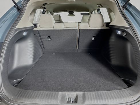Certified 2025 Honda HR-V LX image 31