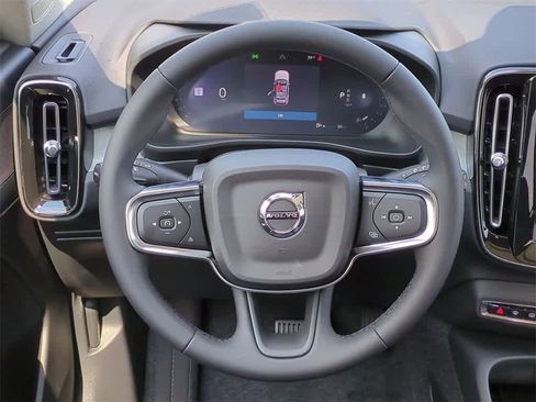 New 2026 Volvo XC40 B5 Core w/ Protection Package Premier image 22