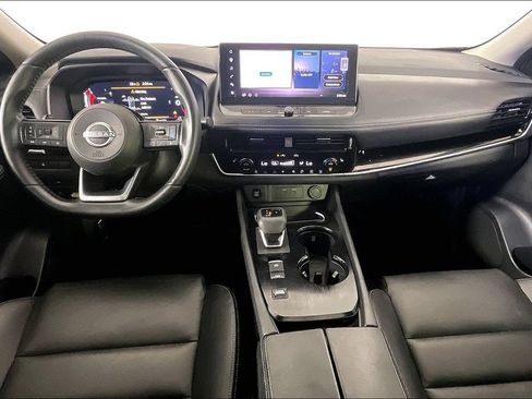 Used 2024 Nissan Rogue SL w/ SL Premium Package FWD image 17