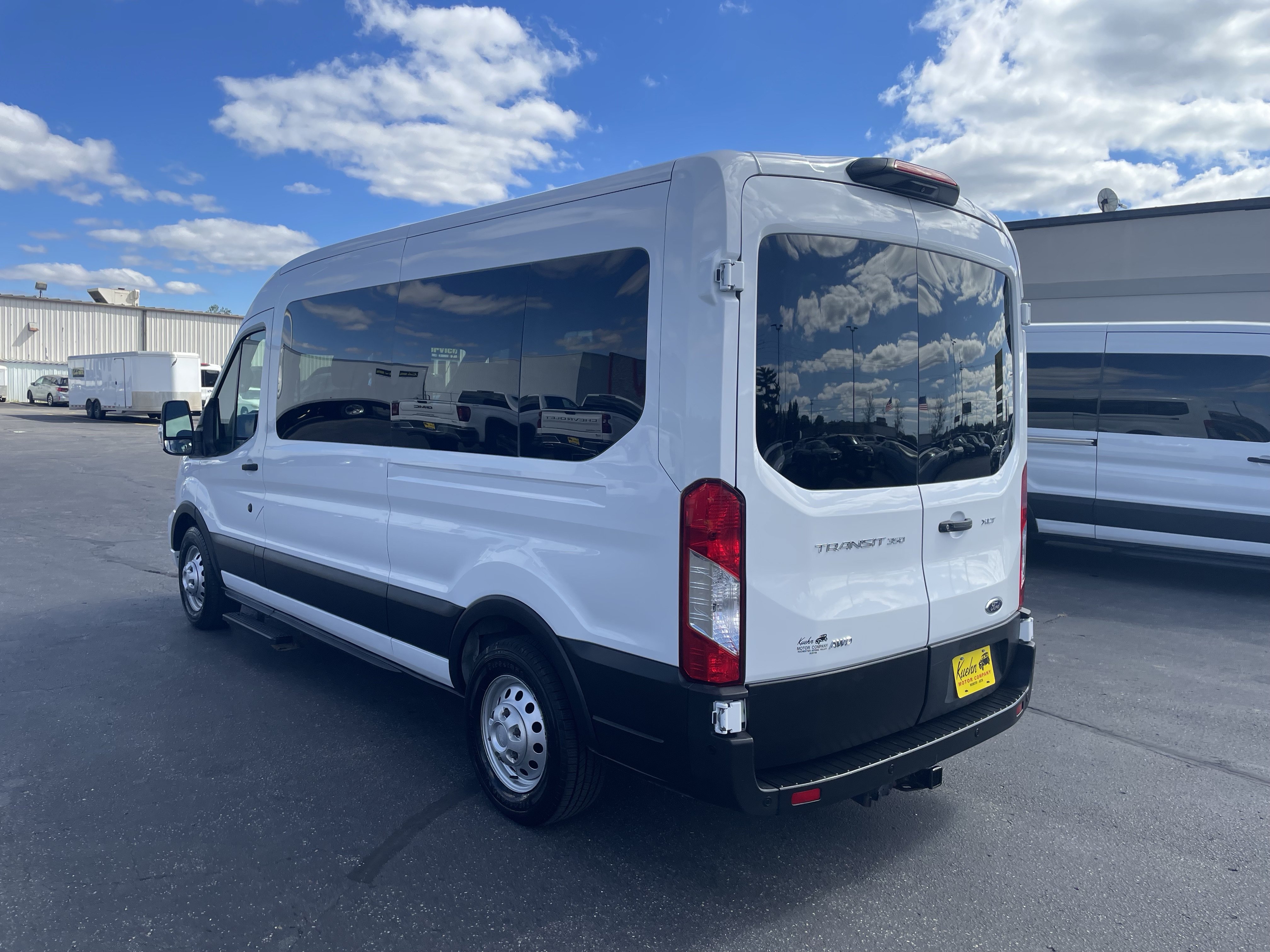 Used 2021 Ford Transit 350 XLT AWD/4WD image 3
