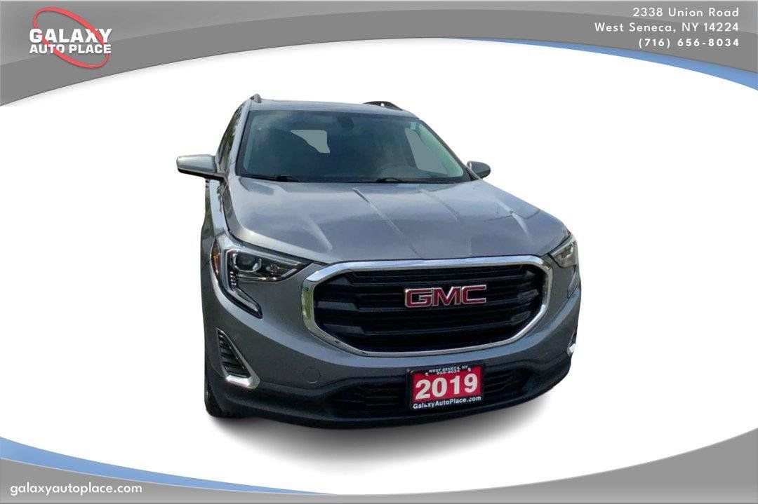 Used 2019 GMC Terrain SLE w/ Driver Convenience Package AWD/4WD image 3