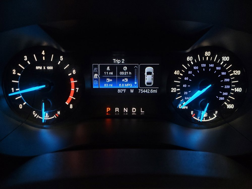 Used 2018 Ford Fusion SE FWD image 23