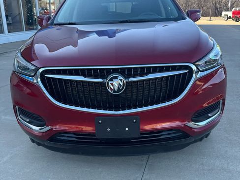 Used 2020 Buick Enclave Preferred image 4