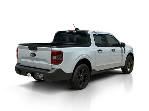 Certified 2026 Ford Maverick XLT w/ Black Appearance Package AWD/4WD image 7