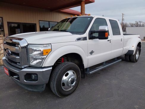 Used 2013 Ford F350 Lariat w/ Lariat Ultimate Pkg image 2