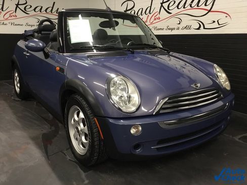 Used 2006 MINI Cooper Convertible image 3