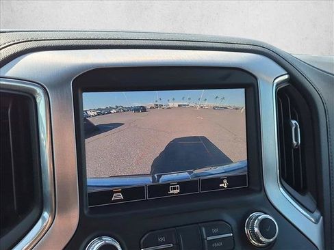 Used 2021 GMC Sierra 1500 SLT w/ SLT Premium Plus Package RWD image 12