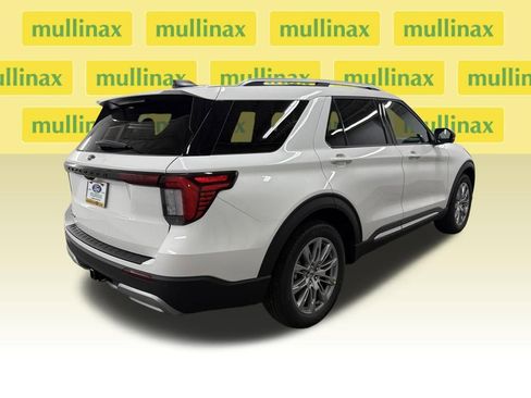 New 2026 Ford Explorer Platinum image 4