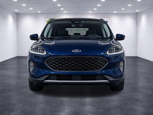 Used 2020 Ford Escape Titanium AWD/4WD image 2