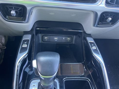 Used 2022 Kia Sorento SX image 20