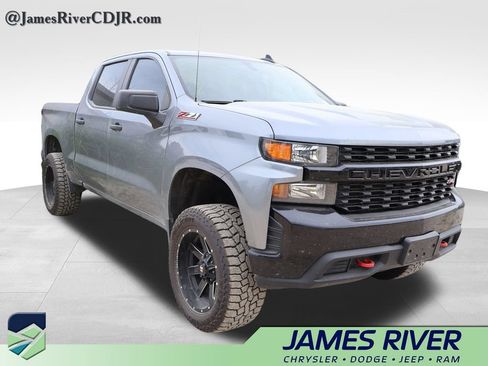 Used 2021 Chevrolet Silverado 1500 Custom Trail Boss AWD/4WD image 15