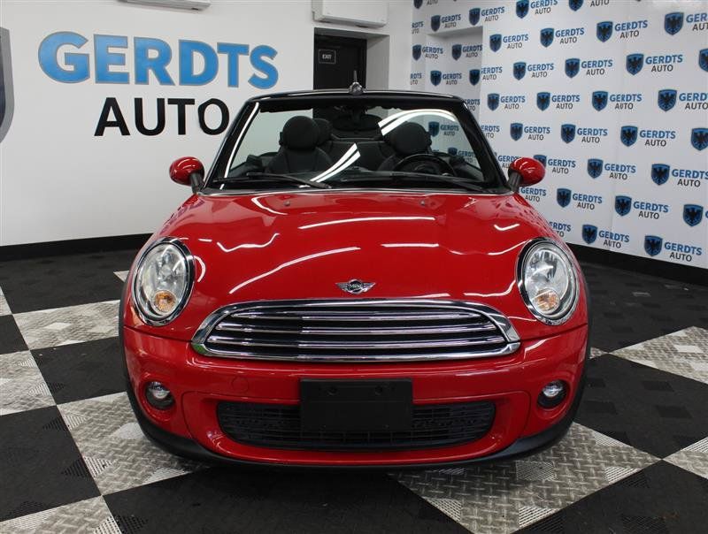 Used 2013 MINI Cooper Convertible w/ Always Open Pkg FWD image 8