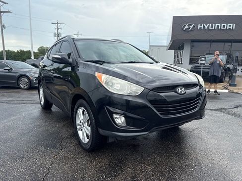 Used 2013 Hyundai Tucson GLS FWD image 3