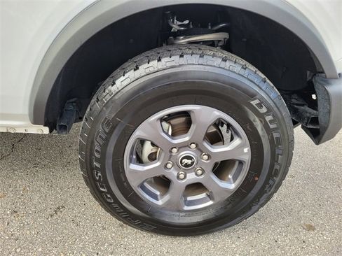 Used 2025 Ford Bronco Big Bend image 23