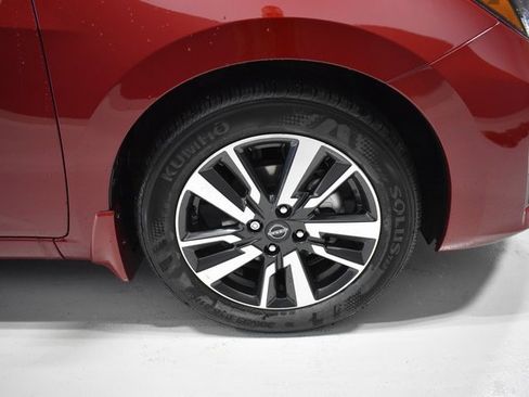 New 2025 Nissan Versa SV w/ Trunk Package image 10