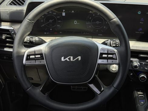 Used 2025 Kia Telluride SX X-Line AWD/4WD image 14