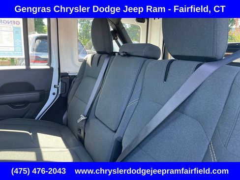 Certified 2025 Jeep Wrangler Unlimited Sahara w/ Safety Group AWD/4WD image 38