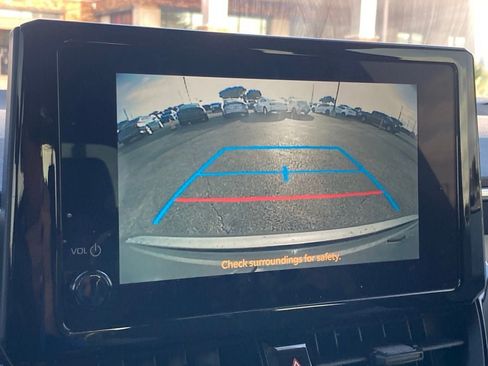 Used 2024 Toyota Corolla LE FWD image 21