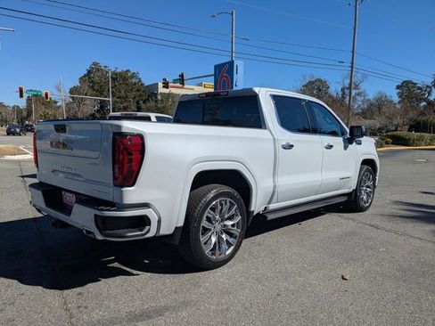 New 2026 GMC Sierra 1500 Denali w/ Denali Reserve Package image 4