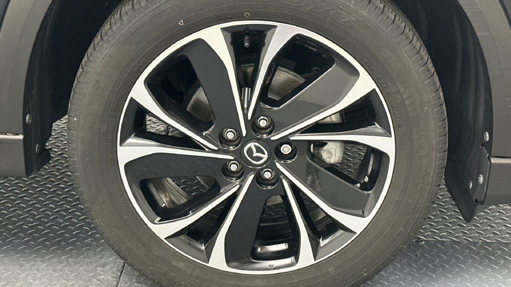 Used 2023 MAZDA CX-5 AWD 2.5 S w/ Premium Plus Pkg image 21