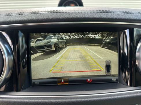 Used 2018 Mercedes-Benz SL 63 AMG SL 63 AMG image 32