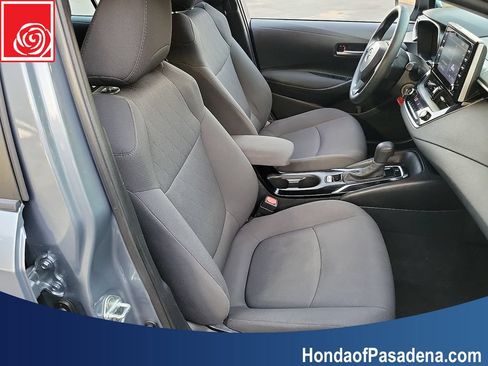 Used 2020 Toyota Corolla LE FWD image 22