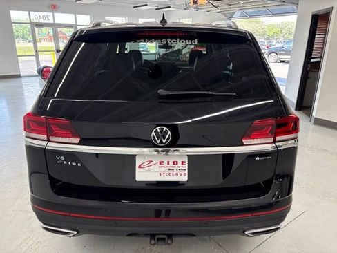 Used 2023 Volkswagen Atlas SEL AWD/4WD image 7
