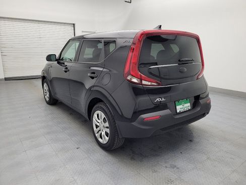 Used 2020 Kia Soul LX image 6