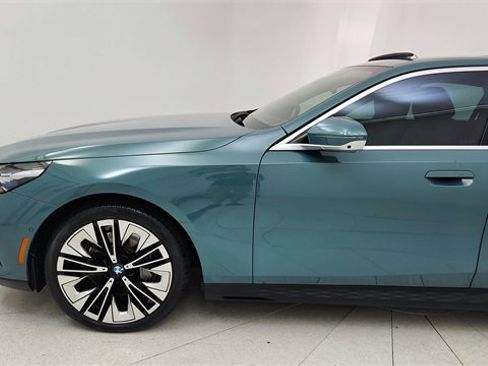 Used 2025 BMW 540i xDrive 540i xDrive image 10