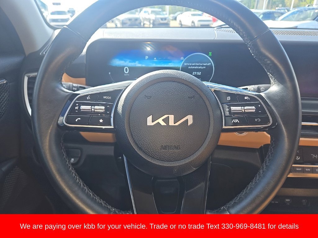 Used 2024 Kia Seltos EX AWD/4WD image 16
