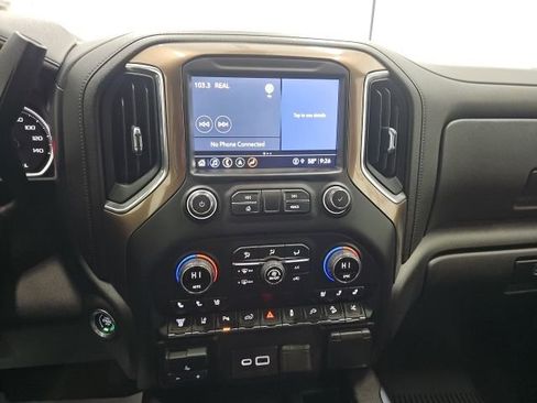 Used 2021 Chevrolet Silverado 3500 High Country w/ Technology Package image 26