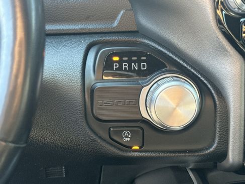 Used 2022 RAM 1500 Laramie RWD image 30