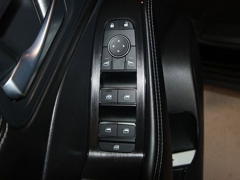 Used 2024 Nissan Rogue SL w/ SL Premium Package image 6