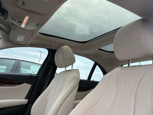 Certified 2022 Mercedes-Benz E 350 4MATIC Sedan image 8