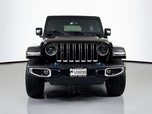 Used 2023 Jeep Wrangler Unlimited Sahara w/ Cold Weather Group AWD/4WD image 2