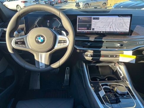 New 2026 BMW X6 xDrive40i image 17