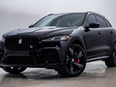 Used 2025 Jaguar F-PACE SVR