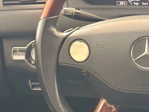 Used 2010 Mercedes-Benz CL 550 CL 550 4MATIC Coupe 2D image 28