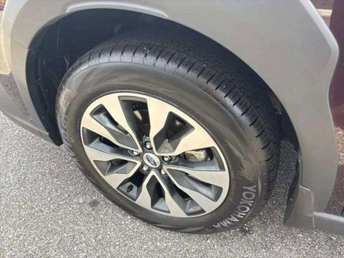 Used 2025 Subaru Outback Limited image 24