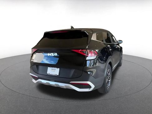 Used 2025 Kia Sportage LX image 14