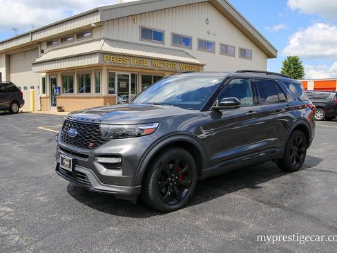 Used 2020 Ford Explorer ST w/ ST Street Pack AWD/4WD image 2