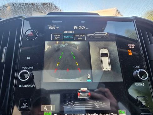 Used 2024 Subaru Ascent Limited w/ Technology Package image 19