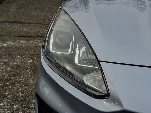 Used 2022 Ford Escape SE w/ Cold Weather Package image 9