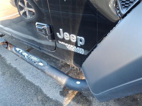 Used 2018 Jeep Wrangler Unlimited Sport S image 5