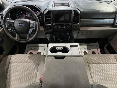 Used 2017 Ford F350 XLT image 18