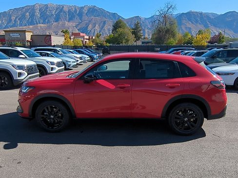 New 2026 Honda HR-V Sport image 8